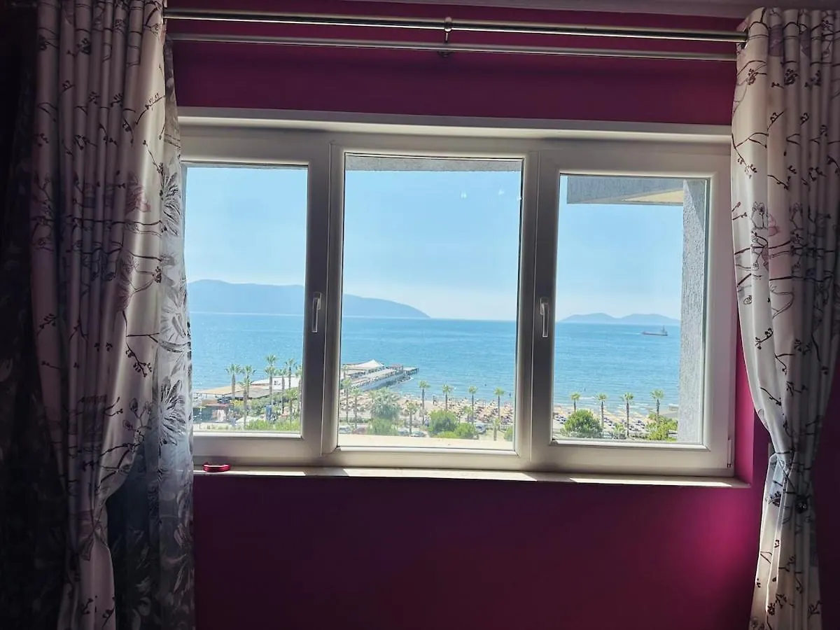 Blue Escape Apartment Lungo Mare Avlonya